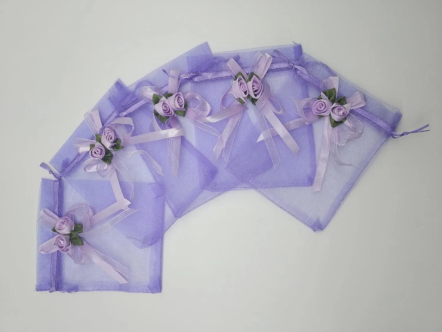 50pcs Sheer Organza Favor Bags for Wedding 3.8x4.8'' Gift Bags Samples Display Drawstring Rose Pouches (Light Purple)