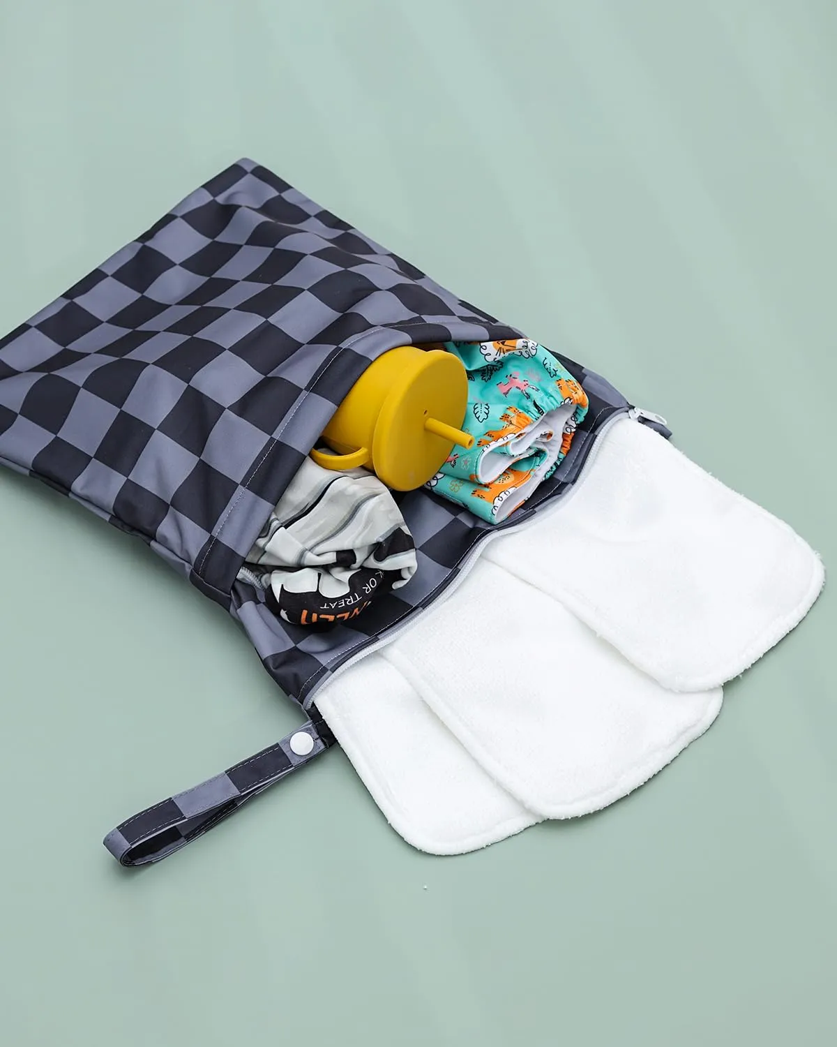 ALVABABY 2pcs Cloth Diaper Wet Dry Bags Waterproof Reusable with Two Zippered Pockets Travel Beach Pool Daycare Soiled Baby Items Yoga Gym Bag for Swimsuits or Wet Clothes 2LM10