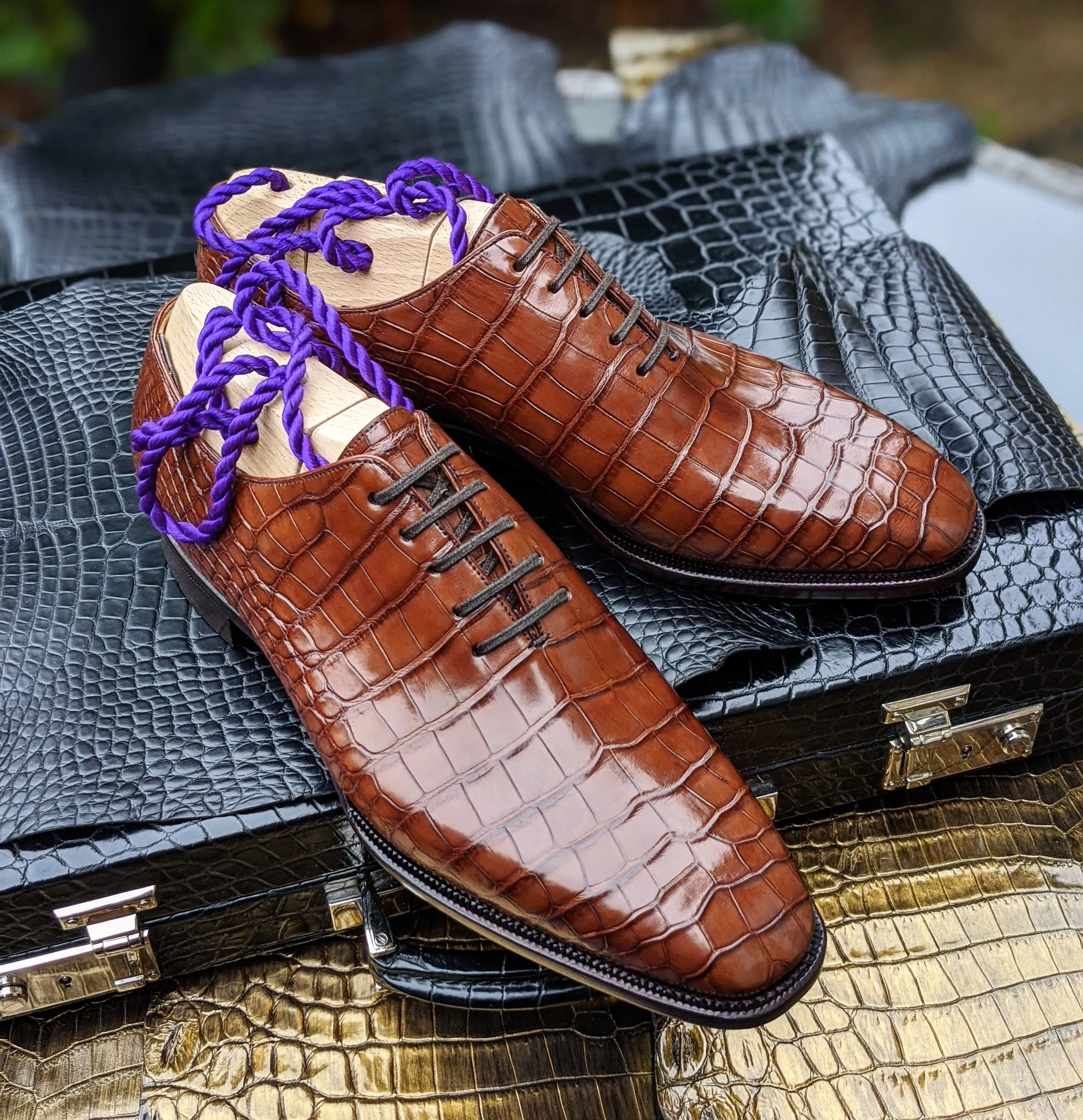 Ascot Wholecut - Cognac Alligator