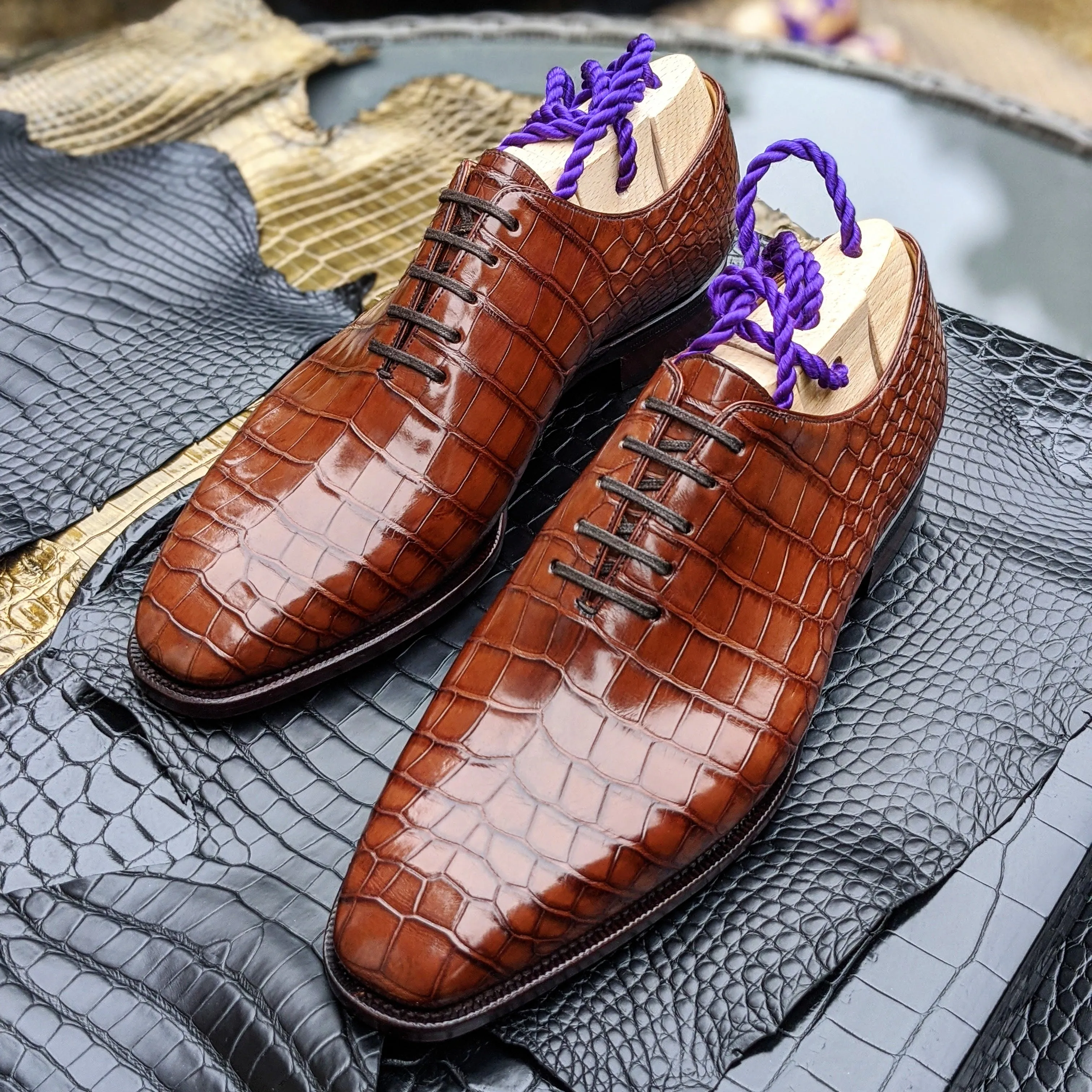 Ascot Wholecut - Cognac Alligator