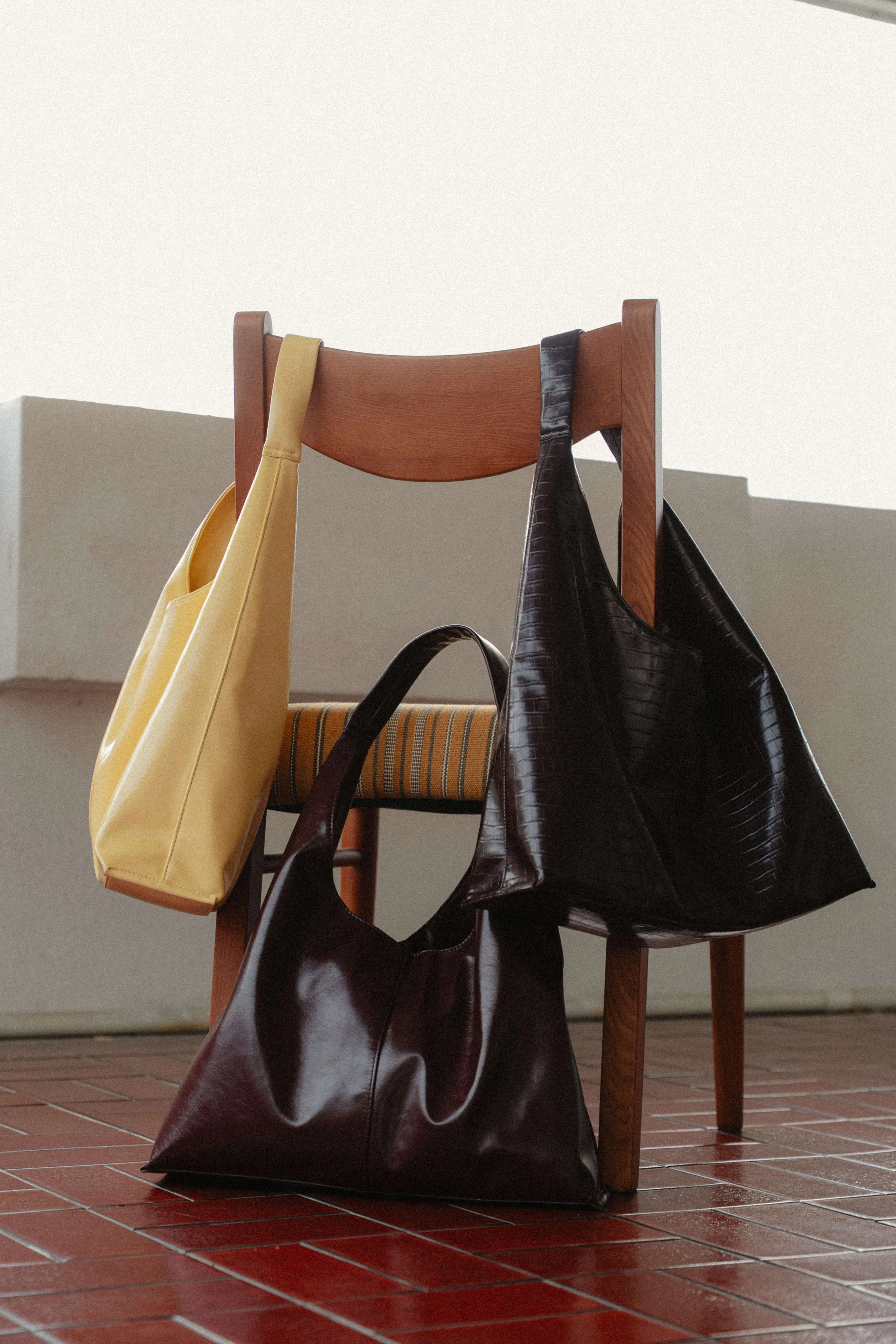 Carrie Bag in Croco Burgundy