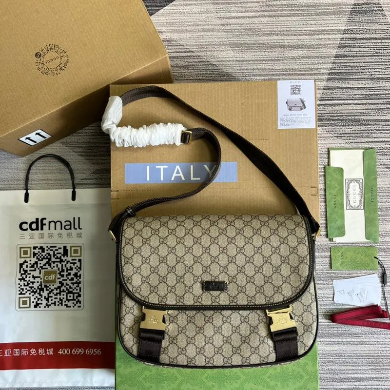 Charm - GG Bags - 1093