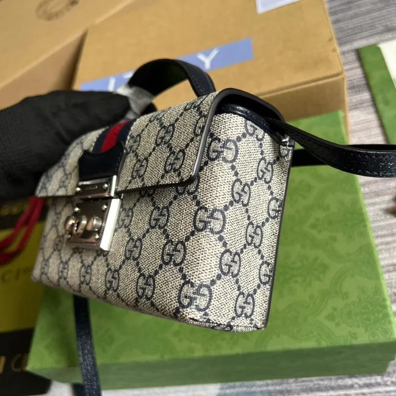 Charm - GG Bags - 576