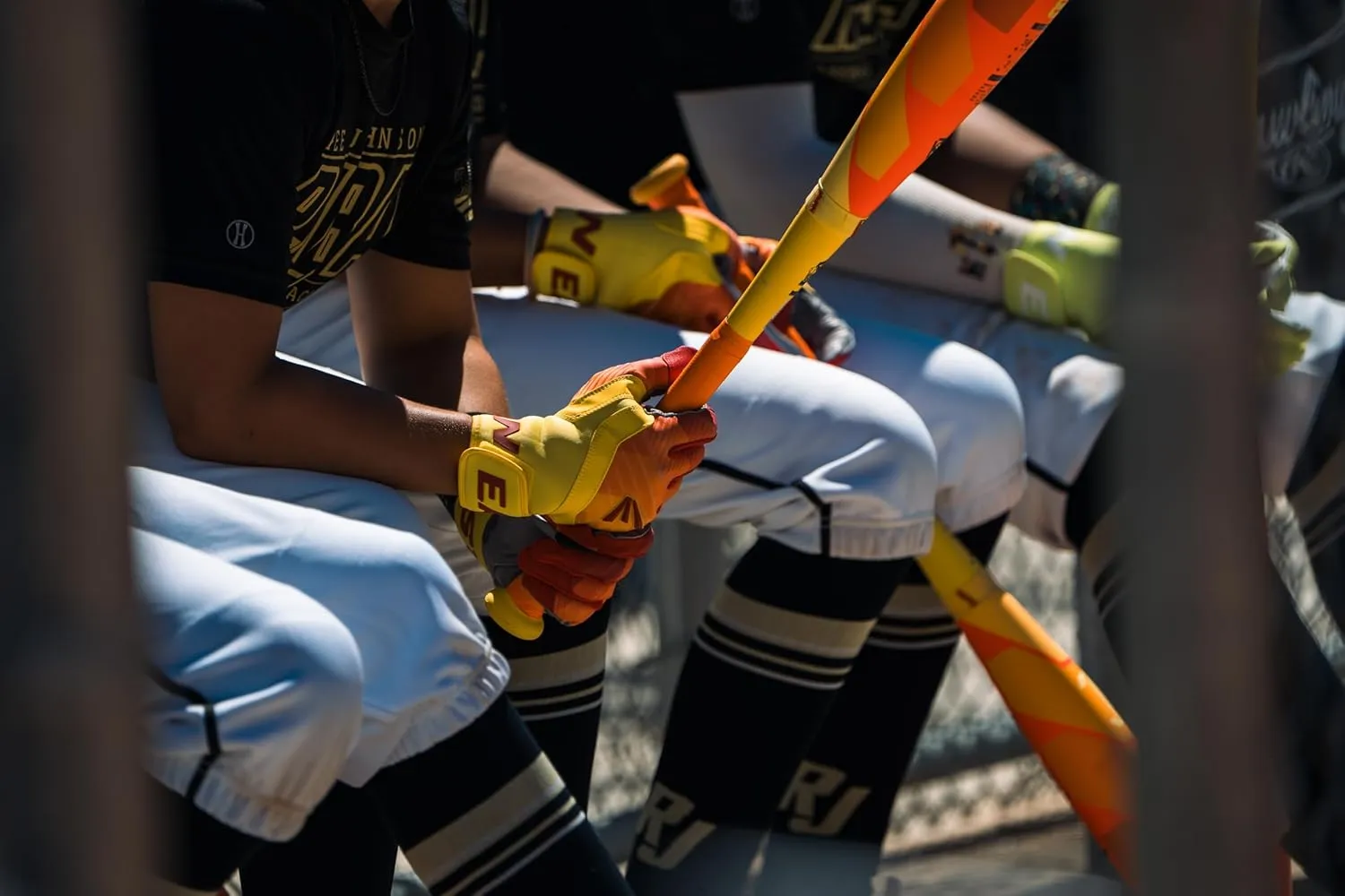 Easton | Walk-Off ETHOS Batting Gloves | Youth Sizes | Multiple Colors
