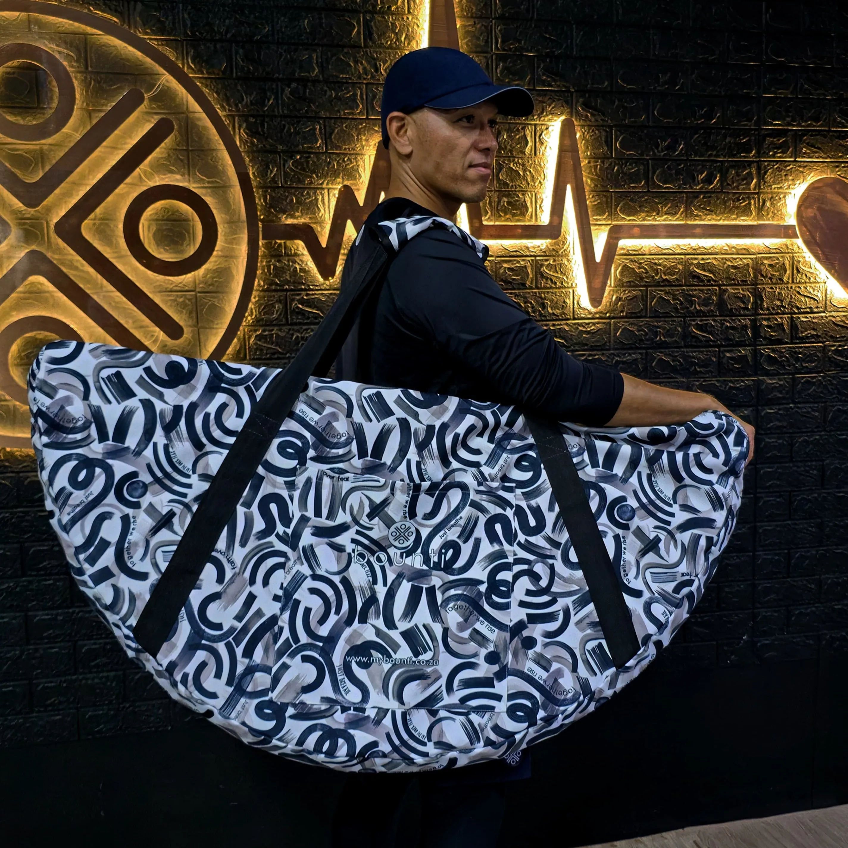 Jumbo Rebounder Carry Bag | Squiggles