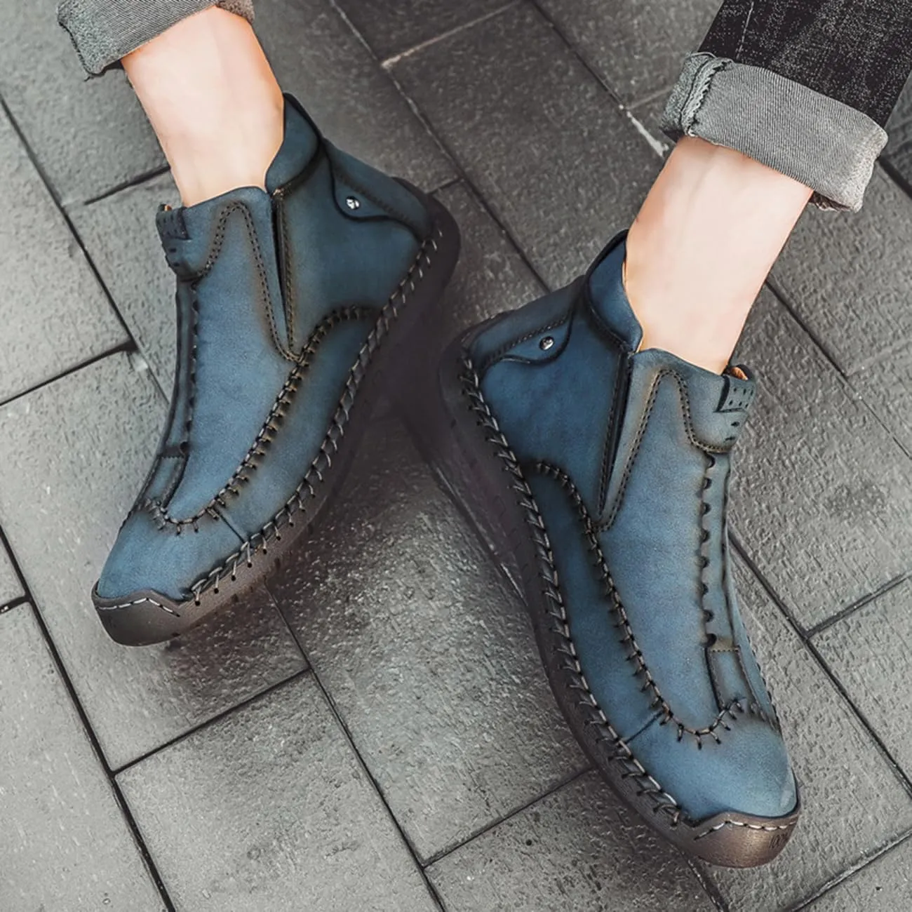 Men's Casual Leather Loafers Fashion Comfortable Chelsea Boots Hand Stitched Slip On Mid-top Shoes