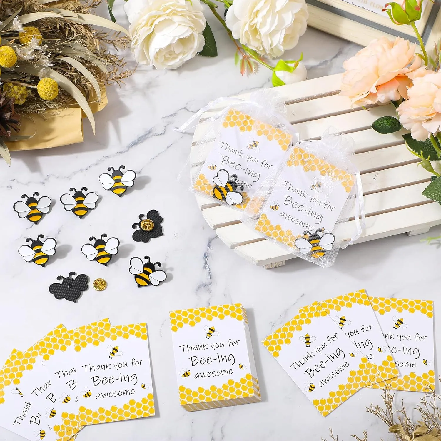 Misdary Employee Appreciation Team Gift for Coworker Bee Lapel Pin Bee Badge Organza Bag Cards Thank You Gifts