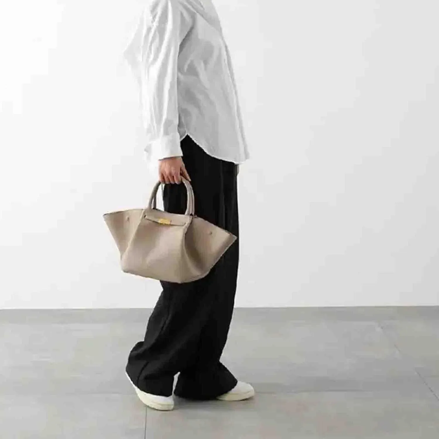 New York Vegetarian Leather Handbag - Large Capacity Wallet, Wing Bag, Dumpling Bag, Multifunctional
