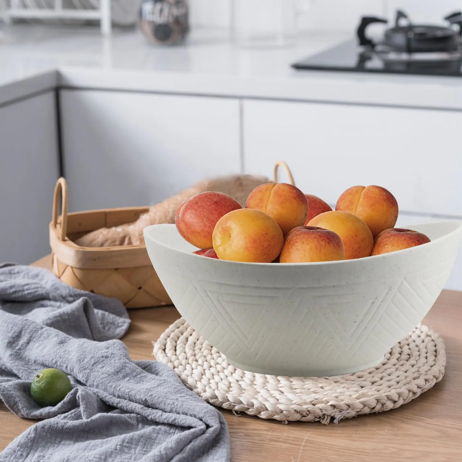 PYRMONT 9.6 Inch Serving Bowls, Large Serving Dishes for Wedding Parties, 60 Oz Bowls for Salad, Side Dishes, Ramen, Oval Shape, Freezer & Dishwasher Safe, Set of 4 - White